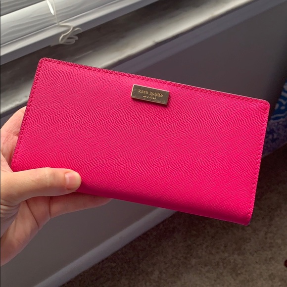 kate spade Handbags - Kate Spade hot pink wallet